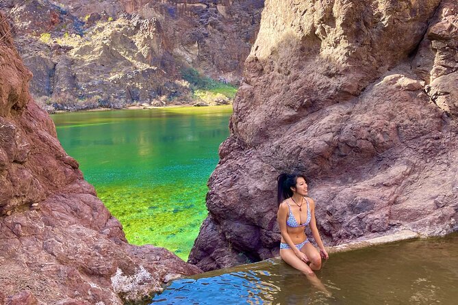 Hoover Dam Kayaking Trip, 6 Hot Springs, 6 Caves, 4 Waterfalls - Meeting and Pickup
