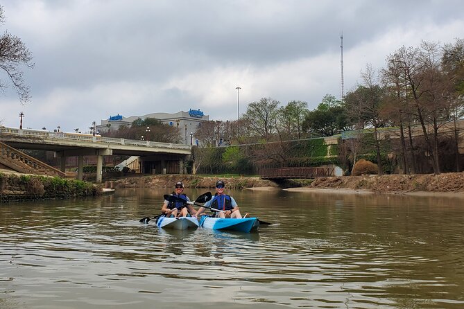 Houston Buffalo Bayou Kayak and Paddleboard Rentals - Whats Included in the Rental
