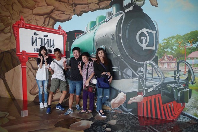Hua Hin: 4D Art Exhibit in For Arts Sake at Hua Hin - Must-See Art Installations in Hua Hin