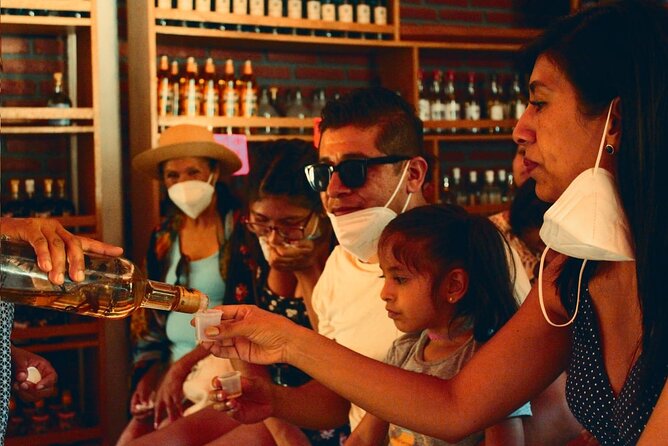 Huatulco Town Tour With Certified Guide - Weather and Minimum Traveler Requirements
