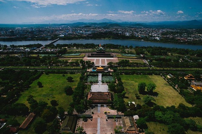 Hue City Tour 3 Tomb & Citadel Sightseeing Perfume River By Dragon Boat - Highlights of the Imperial City