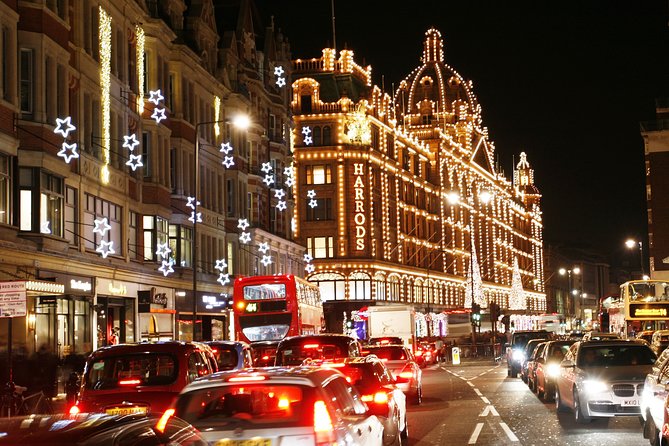 Illuminations of London on Christmas Eve - Nighttime Illuminations