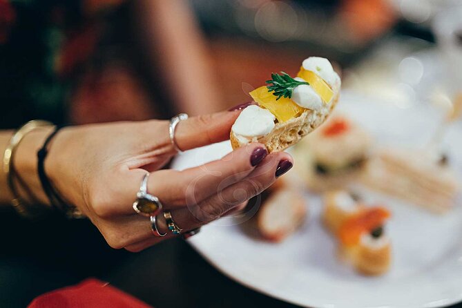 Istanbul Fine Dining Afternoon in 3 Historic Venues Private Tour - Meeting and Pickup