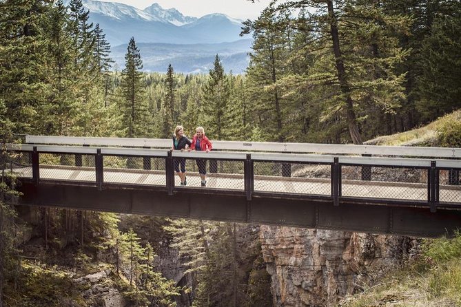 Jasper, Columbia Icefield, Maligne Lake 2 Day Tour (Calgary/Banff Pick Up) - Tour Logistics and Requirements