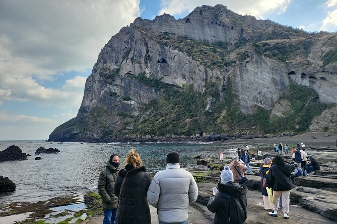 Jeju East Island Bus (Or Taxi) Tour Includes Lunch and Entrance Fee. - Booking and Pickup Details