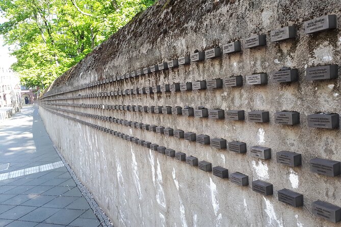 Jewish Quarter History Walking Tour in Cologne's Old Town - Meeting and Pickup Information
