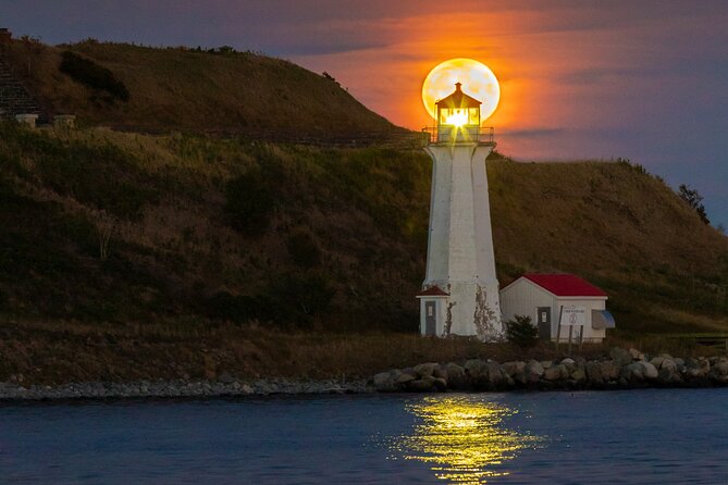 Jfarwell Moonlight Yacht Cruise From Halifax Waterfront - Boarding and Yacht Features