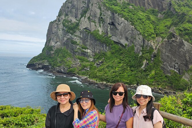 Join-In Tour for Cruise Customers (included ADMISSION FEE)- JEJU - Pricing and Inclusions