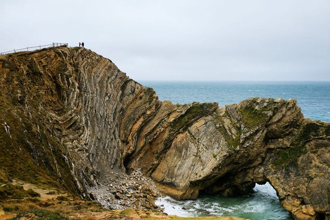 JURASSIC SPECTACULAR 10 Stops on the Jurassic Coast! - Lulworth Cove