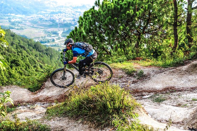 Kathmandu Bike Tour - Sunrise View and Chisapani to Nagarkot