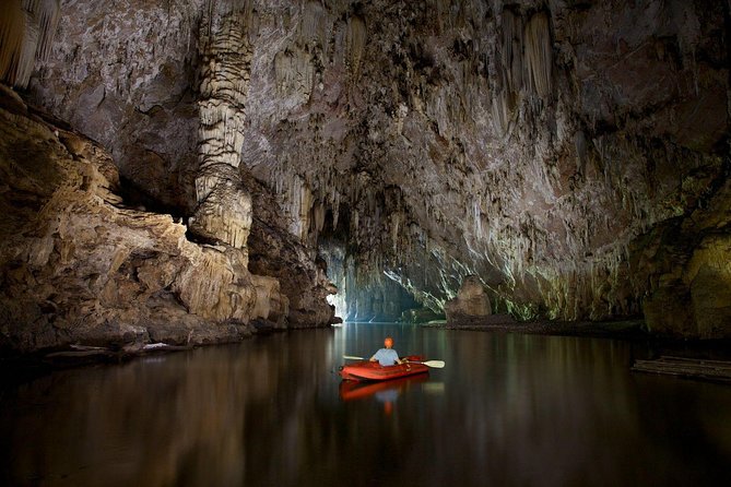 Kayaking 4500m Phong Nha Cave - Navigating the 4500m Stretch of Phong Nha Cave