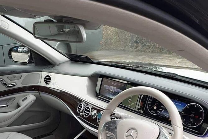 Killarney To Shannon Airport Small Group Private Chauffeur Transfer - Comfort and Amenities in the Chauffeur Transfer