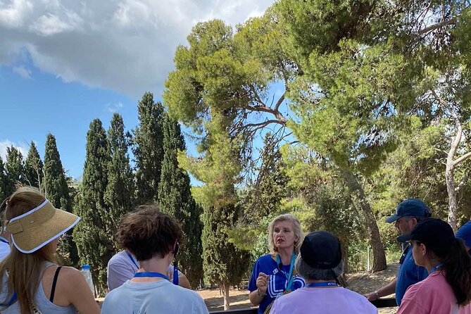 Labyrinth of Knossos Skip-The-Line Ticket With Tour Guide - Inclusions and Tour Details