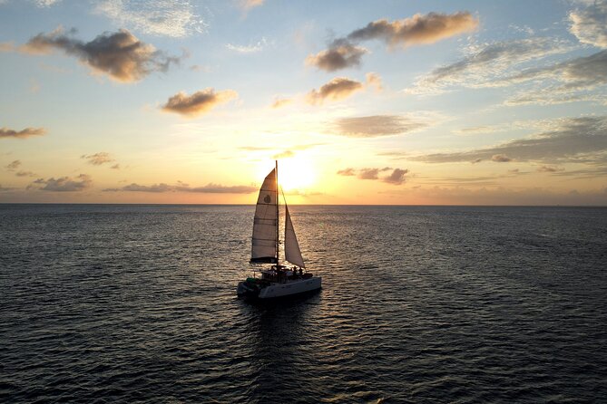 Lagoon 39ft Private Catamaran 3hr - Sunset Sail - Highlights of the Sunset Sail Experience