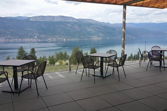 Lake Country Wine Tour - Tasting and Touring Experience