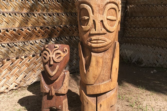 Land and Sea Cultural Tour to Discover Traditions, Heritage and the Lagoon - Maximum Number of Travelers and Operator