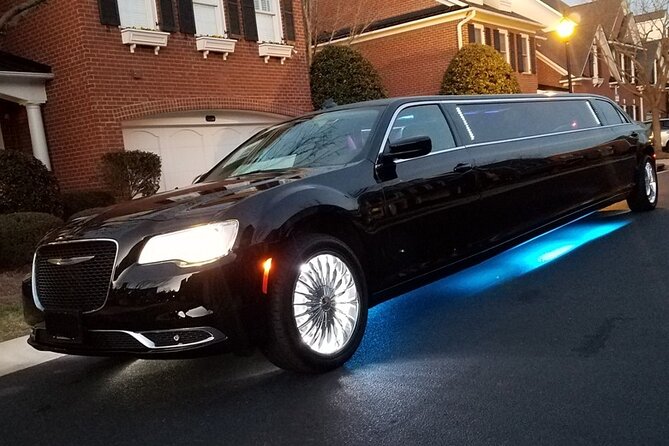 Las Vegas Strip at Night Like a Star With Champagne by Luxury Limo - 3 or 5 Hrs - Pickup and Drop-off Information