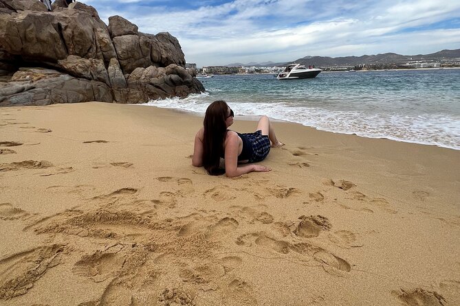Lovers Beach and El Arco Boat Trip - Common Questions
