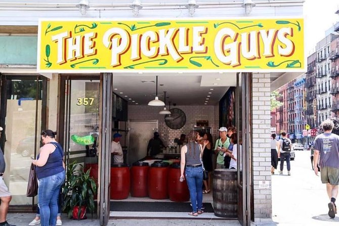 Lower East Side Food and Neighborhood Tour - Accessibility and Participation