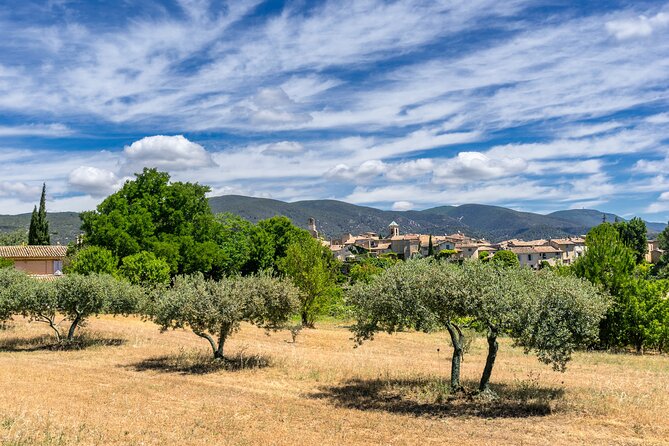 Luberon Villages Full Day Trip From Aix - Scenic Drive to Luberon Villages