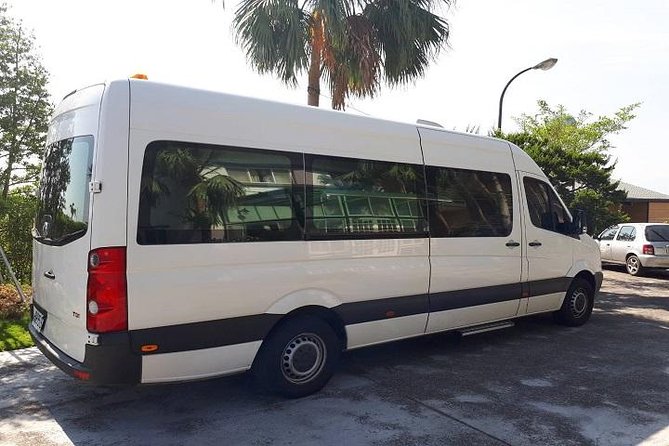 Luxury Baby-Protected Car Big T- Can Be Worn by 10 People With 11 Drivers, the Best Choice for Round - Benefits of Accommodating Up to 10 People