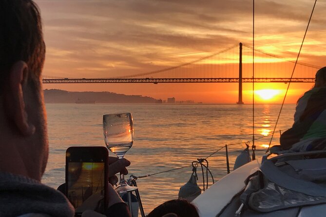 LUXURY Catamaran Sunset and Wine Cruise - Indulge in Appetizers and Drinks