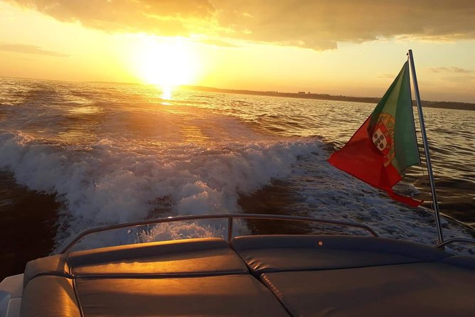 Luxury Sunset Cruise 3h - Confirmation and Availability
