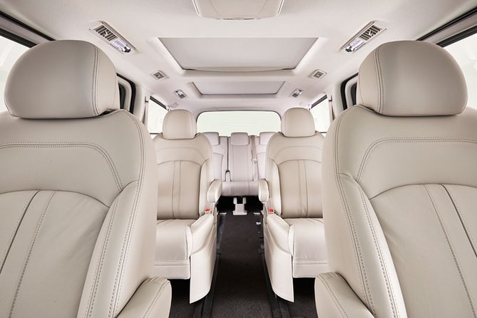 Luxury Van, Private Transfer, Cairns City - Cairns Airport - Overview of Service
