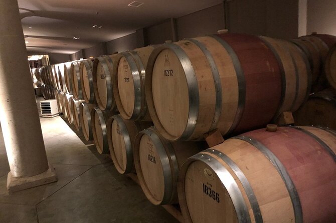 Luxury Wine Tours to Niagara On The Lake - Meeting and Pickup