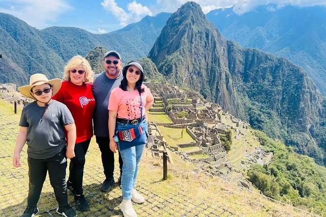 Machu Picchu & Rainbow Mountain - 5 Days - Day 2: Exploring Machu Picchu