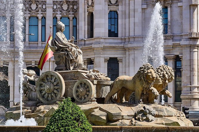Madrid 2 Hours Private Walking Tour With Guide - Landmarks to Visit