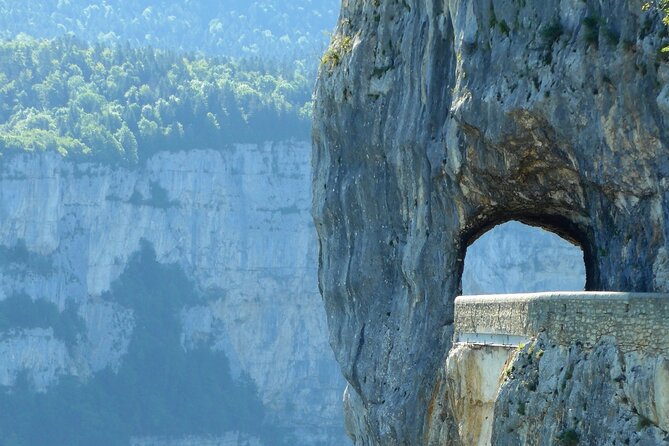Magical Moment in the Vercors Theater and Tasting - Indulge in Exquisite Tastings