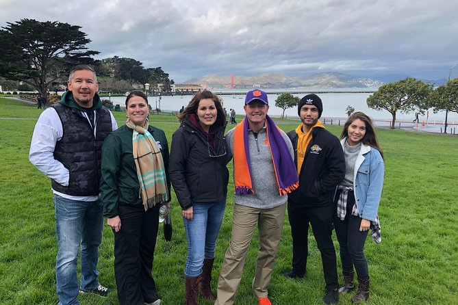 Make the Most of SF in One Day: Small Group Walking Tour W Cable Car Option - Photo Opportunities