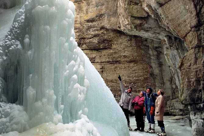 Maligne Canyon Icewalk - Duration and Admission Details