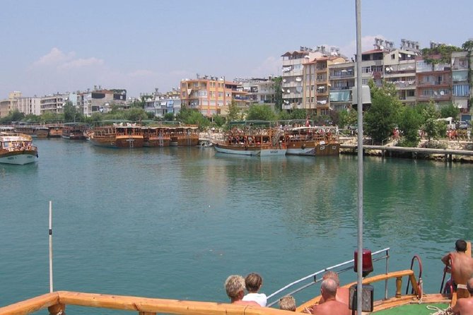 Manavgat Boat and Bazaar Trip From Alanya Area - Operator and Traveler Capacity
