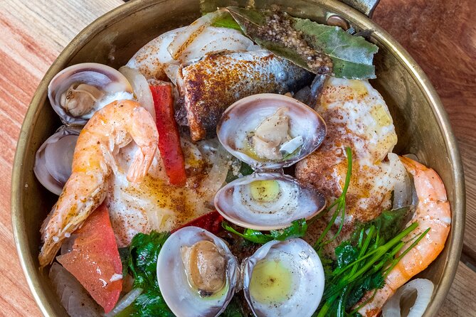 Market Tour, Cooking Class and Lunch at Mercado De Arroios - Sample Menu