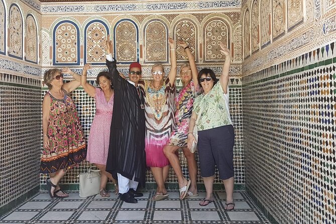 Marrakech Cultural & Shopping Tour: Old City & Souks - Exploring Marrakechs Medina: Shop-Filled Alleyways
