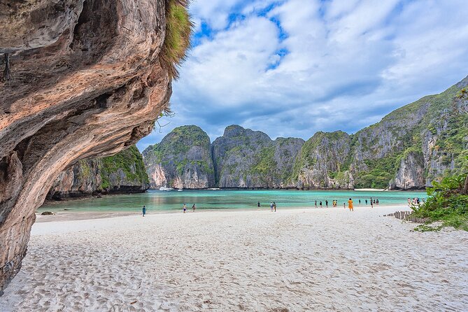 Maya Bay, Phi Phi & Bamboo Island Day Trip by Speed Catamaran From Khao Lak - Exploring Maya Bay