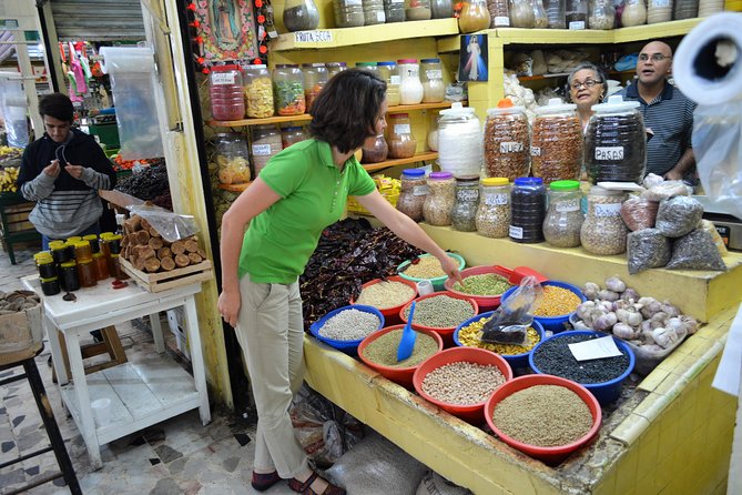 Mazatlan Guided Market Tour With Food Tastings - Food Tastings
