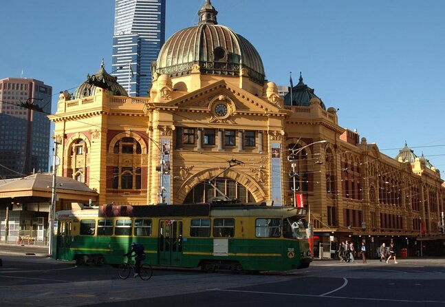Melbourne City Centre Scavenger Hunt and Sights Self-Guided Tour - Meeting and Pickup