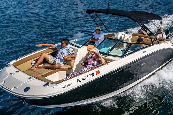 Miami Half-Day Yacht Tour - Date and Travelers