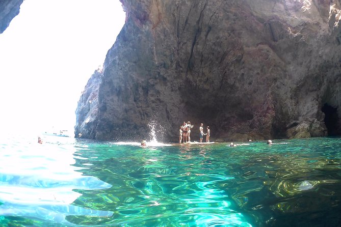 Milos Sailing Tour With Snorkeling and Lunch - Family-Friendly Experience