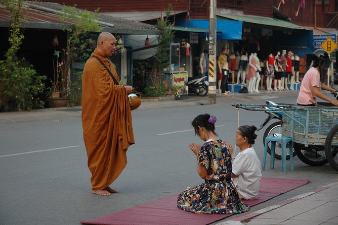 Monks Morning Almsgiving Tour (Food Offering) - Tour Inclusions