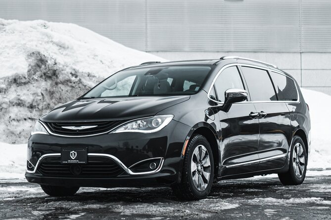 Montreal - Mont Tremblant 6 Pax Transfer - Date and Travelers