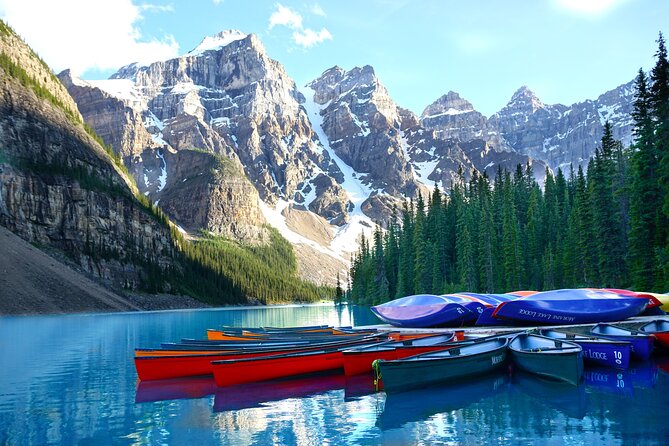 Moraine Lake, Lake Louise & Banff Small Group Adventure Tour - Tour Experience