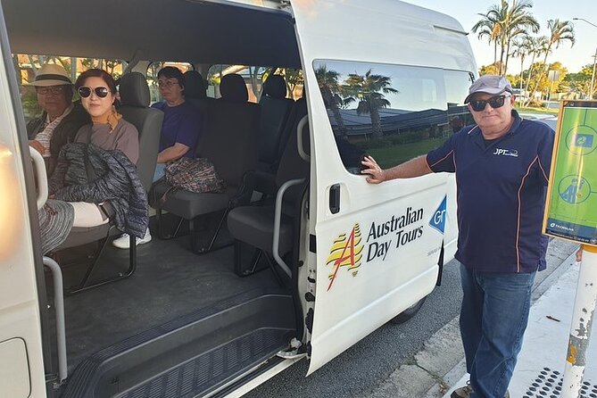 Movie World To Brisbane Hotel One Way Transfer - Additional Information