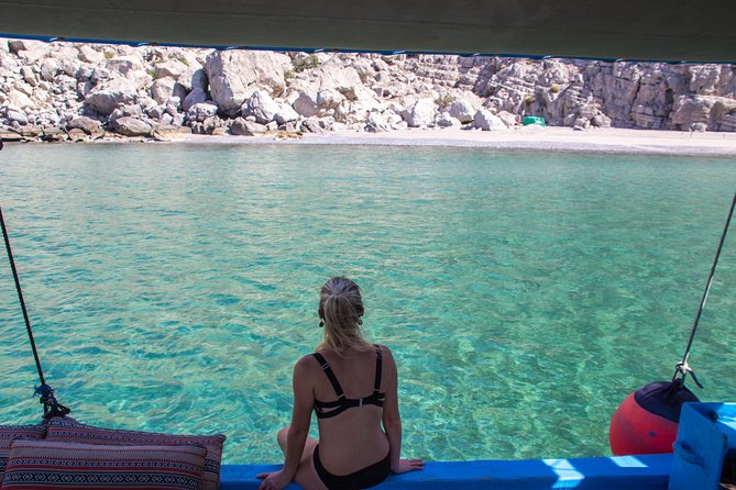 Musandam Khasab Day Trip and Dhow Cruise From Dubai - Comfort and Amenities