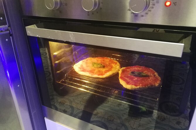 Naples Pizza-Making Lesson Plus Dinner - Start and End Time