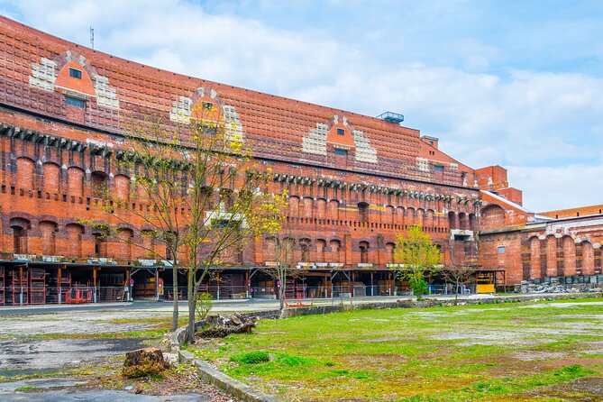 Nazi Party Rally Grounds & Old Town Private Walking Tour - Meeting Point and Transportation