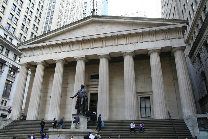 New York Citys Financial District: A Self-Guided Audio Tour - Iconic Landmarks